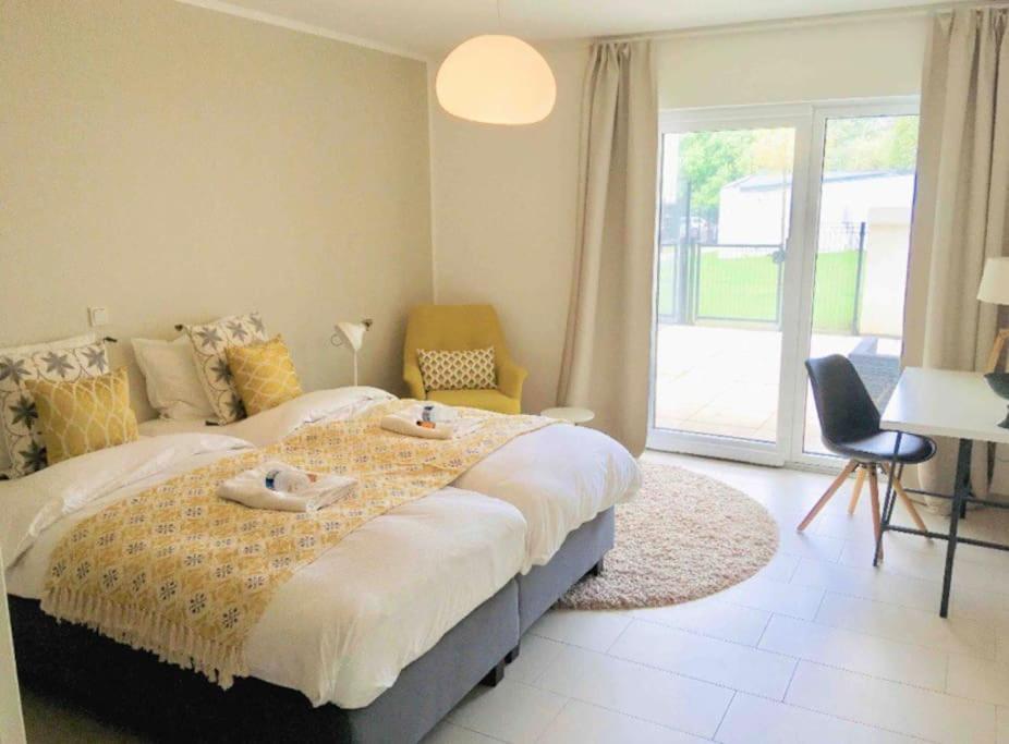 Appartamento Retro Chic 100M2 Flat, In Center With Terrace And Parking- 92 Lussemburgo Esterno foto